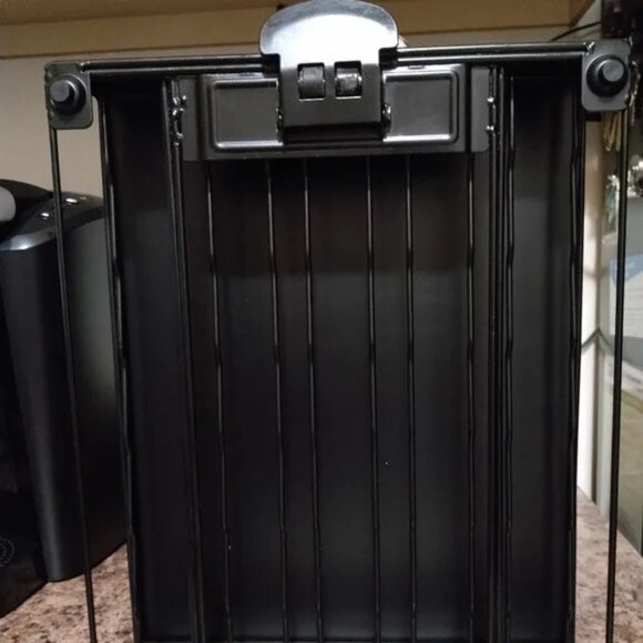 Keurig Rolling Storage Drawer for 35 pods - Picture 6 of 11